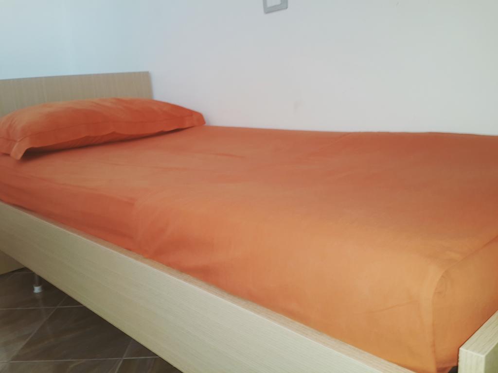 Velaj Apartments Орікум Екстер'єр фото