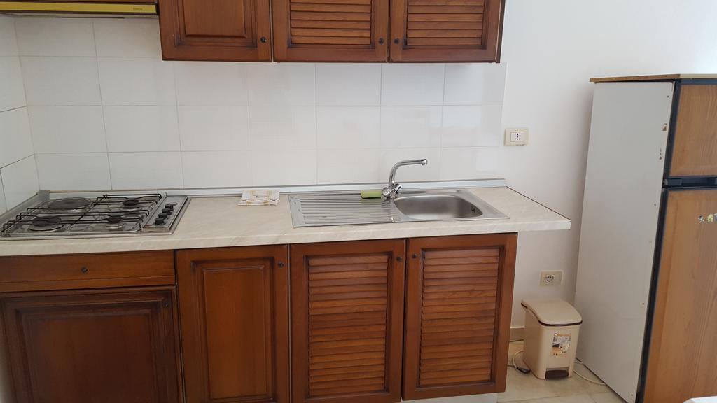 Velaj Apartments Орікум Екстер'єр фото